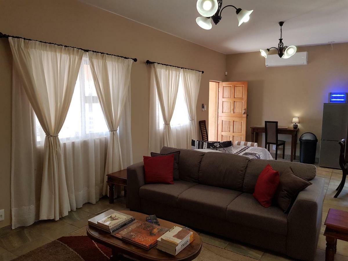 Cottage Lenise Phalaborwa Exterior foto