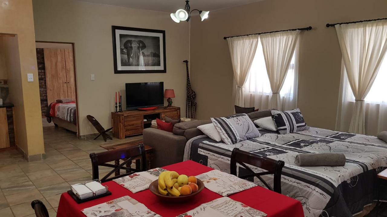 Cottage Lenise Phalaborwa Exterior foto